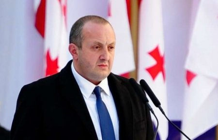 Gürcüstan prezidentinin səlahiyyətləri azaldılır