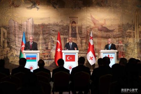 Türkiyə, Azərbaycan və Gürcüstan birgə bəyannamə qəbul etdilər - XİN başçılarının görüşü yekunlaşdı
