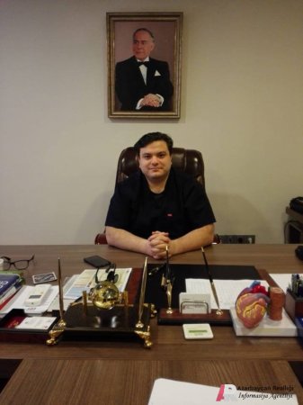 Mərkəzi Neftçilər Xəstəxanasının baş direktoru Ülvi Mirzoyev: "Rüşvət almaq alçaqlıqdır"