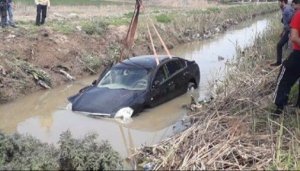 Beyləqanda “Nissan” kanala düşdü