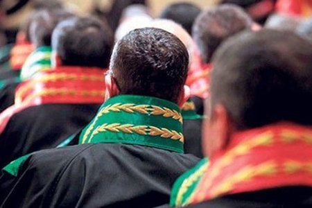 Türkiyədə 3 min 722 hakim və prokuror vəzifələrində dəyişiklik edilib