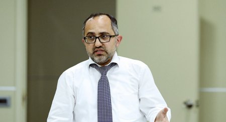 Natiq Cəfərli: “Yüksək bank faizləri kredit götürüb bizneslə məşğul olmağı mənasız edir”