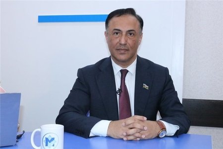 "3 qiymətlə oxuyan gənclər potensial terrorçudur" - Millət vəkili