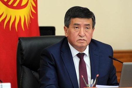 Qırğızıstan prezidenti hökuməti və Baş naziri istefaya göndərməyə hazır olduğunu bildirib