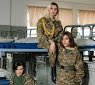 Erməni qızların hər kəsi güldürən hərbi təlim görüntüləri - VİDEO