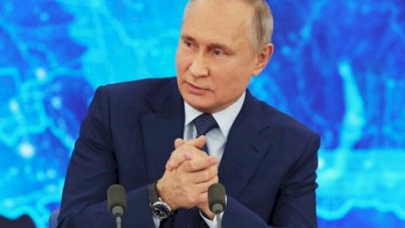 “Hər bir vergül üstündə mübarizə gedirdi” – Putin Qarabağdan danışdı