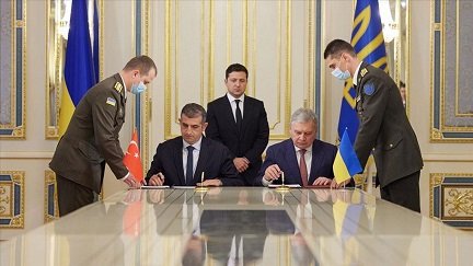Ukrayna və Türkiyə arasında PUA-lar ilə bağlı protokol imzalandı - FOTO