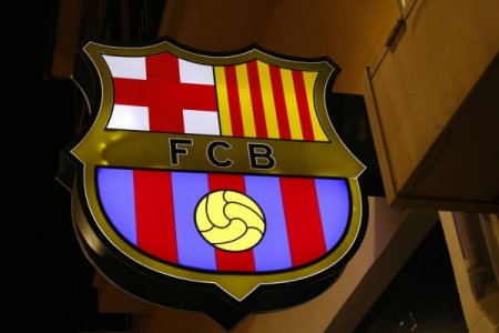 "Barselona" 120 milyona aldığı futbolçunu 10 milyona icarəyə verdi