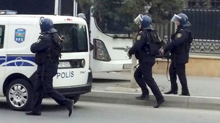 Polis əməliyyat keçirdi: 14 NƏFƏR SAXLANILDI