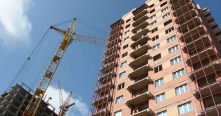 Səkkiz il əvvəl tikintisinə başlanılan bina niyə təhvil verilmir? – VİDEO