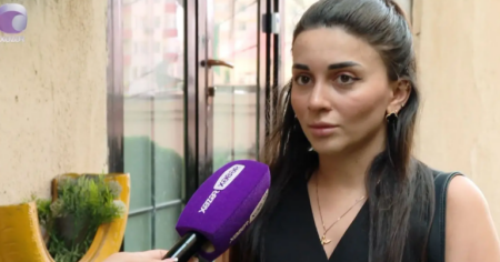 Müdir maaşa görə etiraz edən işçini döyüb? - Video