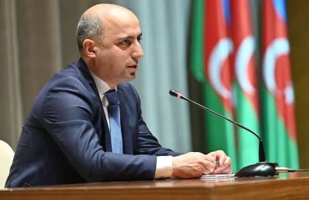 Nazirlikdə harda pullu sahə varsa, Emin Əmrullayev dostlarını ora təyin edib — ŞOK SİYAHI