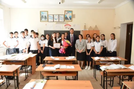 Elm və Təhsil İşçiləri Həmkarlar İttifaqı Müəllimlər Günü ərəfəsində müəllimlərlə görüşlər KEÇİRDİ