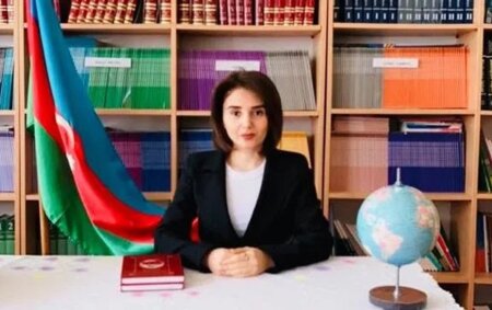 İşdən çıxan müəllimin etirazına məktəbdən cavab