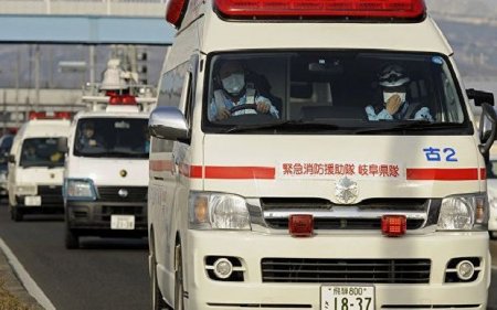 Yaponiyada helikopter qəzaya uğrayıb: Ölənlər var