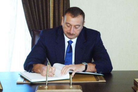 Prezident İlham Əliyev “Aviasiya haqqında” qanuna dəyişikliklərin tətbiqi haqqında fərman imzalayıb