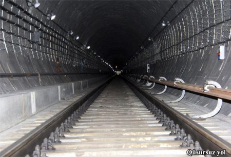 Metroda yeniliklər - Yeni yol tipinə keçiləcək - FOTO