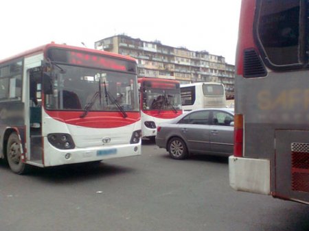 Bu avtobusların son dayanacaq yeri DƏYİŞDİ - FOTO