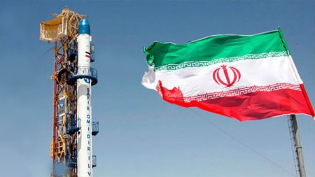 İrandan Qərbə həmlə: Yeraltı raket zavodu