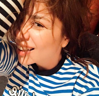 50 kiloqram arıqlayan aktrisanı 18 yaşlı qıza bənzətdilər – foto