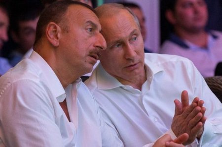 İlham Əliyev və Putin cüdo yarışlarını izləyir