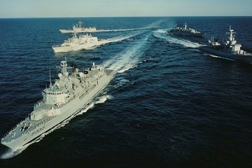 NATO-nun hərbi gəmiləri Qara dənizə daxil olub