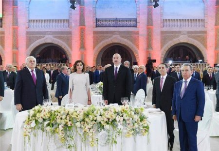 Prezident İlham Əliyev: “Azərbaycan Xalq Cümhuriyyətinin yaradılması tarixi hadisədir”