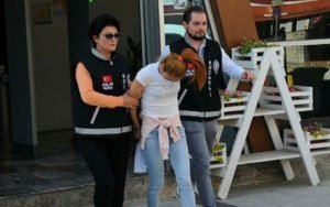 Türkiyə polisi “yüngüləxlaqlı” iki azərbaycanlı qadını saxladı