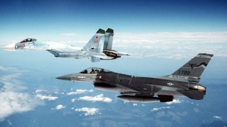 Türk F-16-ları yunan pilotlara dəhşət yaşatdı – Şok video