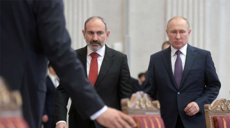 Putin Kremldə Paşinyana konkret tapşırıqlar verib