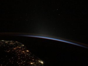 NASA-nın unikal bir görüntüsü: gecə və gündüzün Yer üzərində bir-birini dəyişməsi