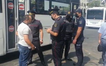 Polis ictimai nəqliyyatda kütləvi yoxlama-nəzarət tədbirləri həyata keçirir - FOTO