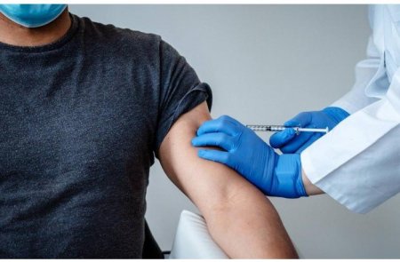 Üçüncü doza vaksinin tətbiqinə başlandı — VİDEO