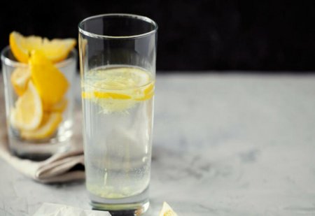 Hər səhər limonlu su içdikdə nə baş verir?