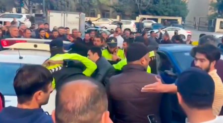 Bakıda sərxoş sürücü ilə polis arasında insident - ANBAAN VİDEO