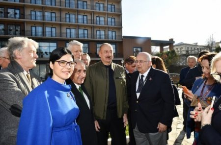 İlham Əliyev Şuşada keçmiş prezidentlərə nə dedi?