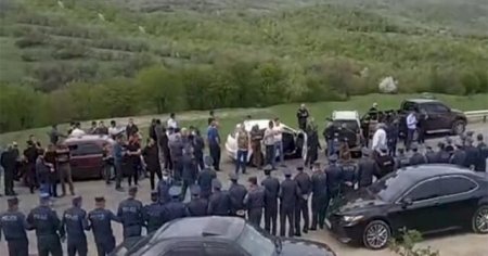 Ermənistanın müdafiə naziri Gorus-Qafan yolunda İNSİDENTLƏ ÜZLƏŞDİ