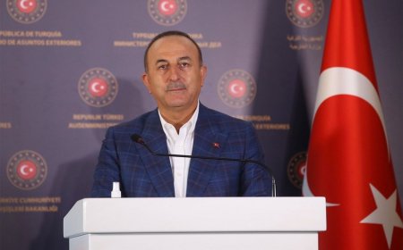 Mövlud Çavuşoğlu: "İrana qarşı birtərəfli sanksiyalar ləğv edilməlidir”