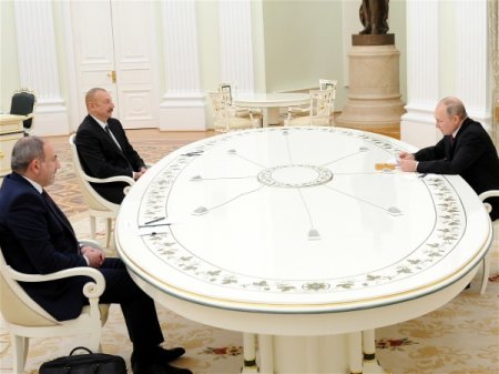 Rusiya Qərbi qabaqladı... - Putin hansı mesajları verdi?