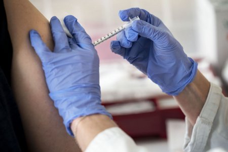 TƏBİB-dən 3-cü doza vaksinasiya ilə bağlı AÇIQLAMA