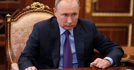 "Putin yumruğunu masaya çırparaq dedi ki..." - İndi hamımız başımızı aşağı salıb oturmuşuq