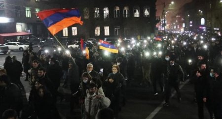 Ermənistan QARIŞDI, YOLLAR BAĞLANDI: "Qarşımıza çıxmasa, pis olacaq"
