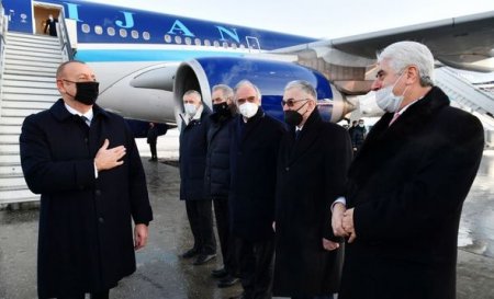 Prezident İlham Əliyev Rusiyaya səfərə getdi — FOTOLAR
