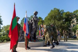 Moldova prezidenti Rusiyanı Dnestryanıdan qoşunlarını çıxarmağa çağırıb