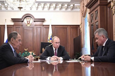 Yaponiya Putin, Lavrov və Şoyquya sanksiya tətbiq etdi