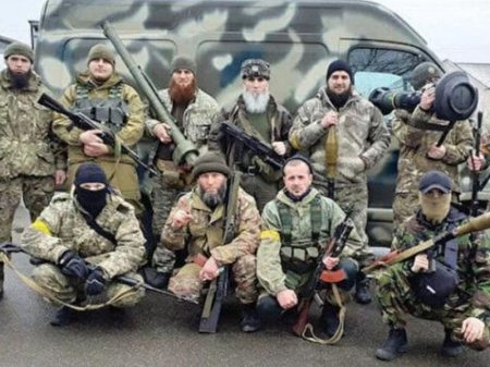 Ukraynada çeçenlər "Şeyx Mansur batalyonu" yaratdılar - "Ukraynadan pul almırıq" - VİDEO