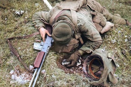 Rusiya ordusunda vuruşan erməni Ukraynada ÖLDÜRÜLDÜ - FOTO