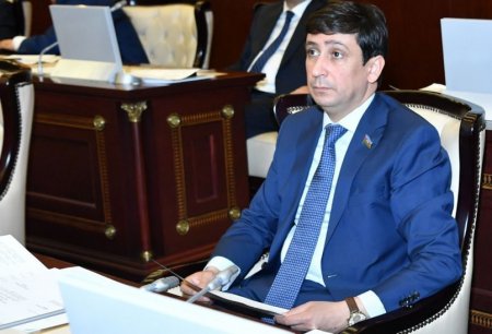 Deputat “Azadlıq Radiosu”nun Azərbaycan xidməti ilə bağlı hüquq mühafizə orqanlarına müraciət etdi