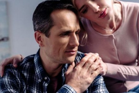 “40 yaş sindromu”: Qadınlar və kişilər özlərini nələrə hazırlamalıdırlar?