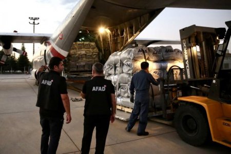 Türkiyə İrana humanitar yardım göndərdi